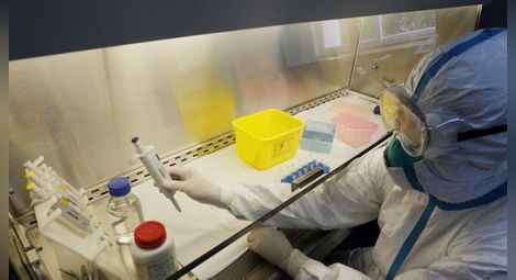 Ваксина против ебола ще е готова до 2015 г.