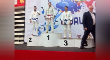 Русенското „Динамо“ с 3 медала от балканското по джу-джицу