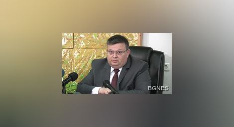 Цацаров: Няма нито едно доказателство за саботаж в "Миджур"