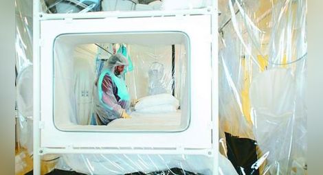 Бум на поръчки бави БГ носилката за ебола