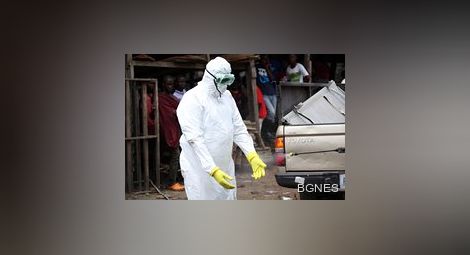 ООН: Светът губи битката с ебола