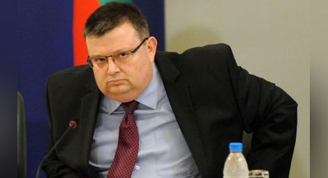 Цацаров ще иска сваляне на имунитетите на Цветанов, Сидеров и Станишев