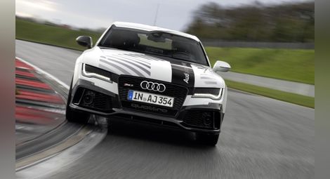 Audi направи най-бързата безпилотна кола
