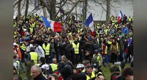 ООН критикува Франция заради полицейско насилие