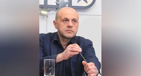 Томислав Дончев: Липсата на предложения от страна на РБ за кабинет спъват засега коалиционното споразумение, часовникът цъка безмилостно