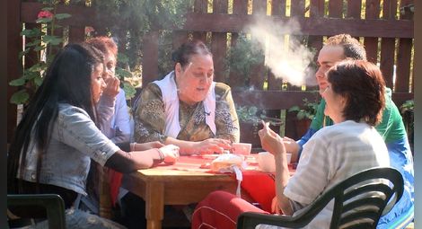 Шеф Манчев помага на бременна собственичка на ресторант да си върне управлението