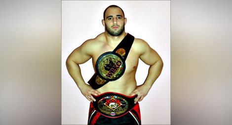 Емил Захариев се завръща на ринга с битка на домашна сцена