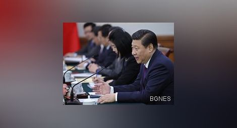 Китайският президент се реди на опашка за сандвич