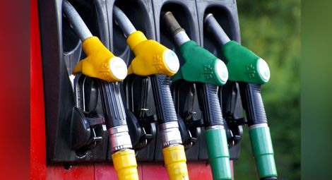 Комисията за конкуренция пак не  откри монопол на пазара на горива