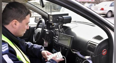 Полицията в Русе вече качва в интернет къде дебнат камерите
