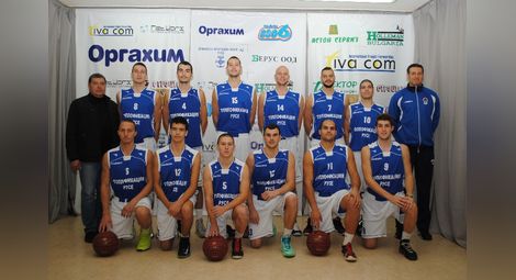 Баскетболистите на „Дунав“ разбиха „Академик“ /Сф/ със зрелищна игра