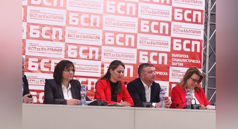 Нинова: Не е задължително Станишев да е евродепутат