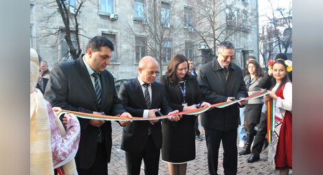 Офис за трансгранично сътрудничество Румъния-България отвори врати в Русе