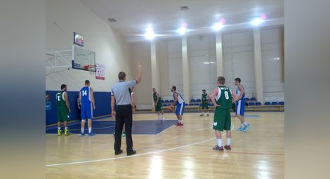 6 баскетболисти на „Дунав“ преляха шампионска кръв на Университета