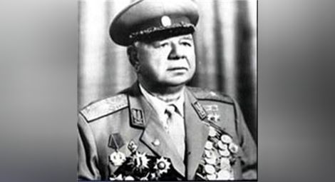 Генерал нахлува с танкове в "Столипиново" през 1978 година