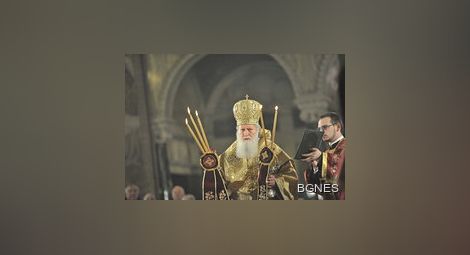 Патриарх Неофит отслужи Св. литургия за Рождество Христово