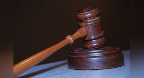 Съдебни изпълнители продават  80 бизнес имота в Русе
