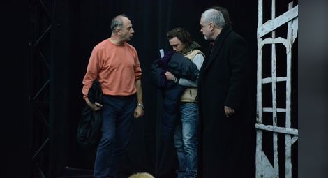 Гоголевият „Ревизор“ стремително  върви към русенската си премиера