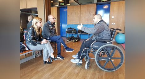 ГЕРБ ще помогне на ММА боеца Сисо за спортната зала за хора с увреждания
