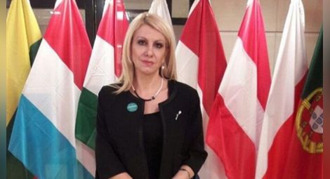 Десислава Ахладова ще замества Цачева като и.д. правосъден министър