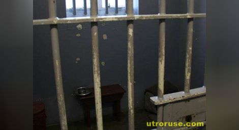 Румънец лежи в български затвор заради цигари без бандерол