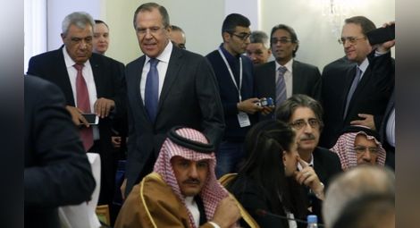 Опозиционери и представители на режима на Асад преговарят в Москва