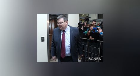 Цацаров за прекратеното дело срещу Цветанов: Прокуратурата нямаше друг избор
