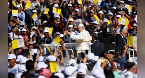 Мюсюлмански студенти разговаряха с папата за толерантността