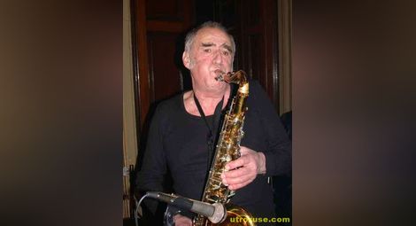 Легендата Петьо Парчето вече ще свири на небесната сцена