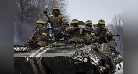 Война или мир? По кой път ще тръгне Украйна