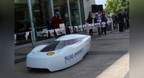 Русенската кола в екомаратона на „Шел“ в Ротердам с амбиции за Топ 20