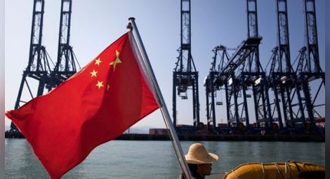 Китай остава световен икономически лидер със 7% ръст на БВП