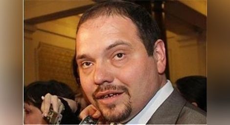 Филип Златанов с тефтерчето поиска да бъде оправдан