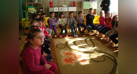 Клуб "Добро сърце" посрещна гости в Деня на детската книга