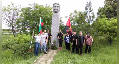 Патриотите почетоха 112 години от смъртта на Гоце Делчев