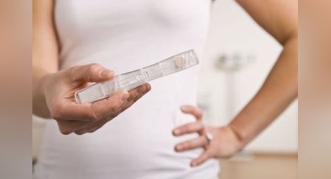 Битов рекет: Жени купуват фалшиви тестове за бременност