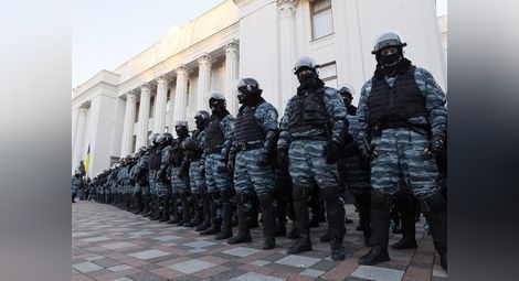 Украинският парламент ще обсъди оставка на правителството