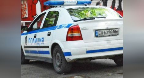 Адът по селата продължава: Бандити пребиха и наръгаха с нож 81-годишен старец!