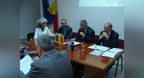 Трансгранични перспективи обсъди  Бурджиев с румънски депутати