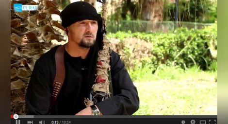 Командирът на таджикистанските спецчасти ОМОН премина на страната на ИД /видео/