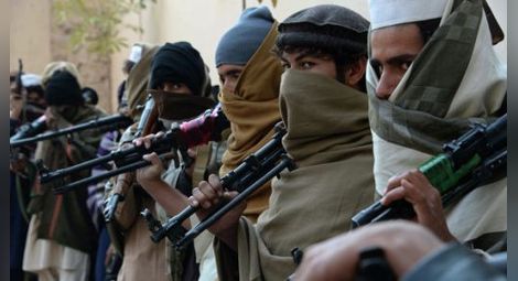 Безпилотен самолет уби 34 талибани, докато погребват лидера си