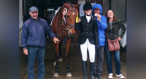 Млада майсторка в конния спорт втора на държавното с Вранглер