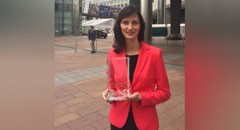 Мария Габриел спечели наградата за евродепутат на 2015 г., защитник на социална кауза, за приноса й за борбата с насилието срещу жените