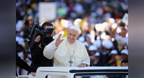 Папа Франциск пристига у нас с най-висшите представители на Светия Престол