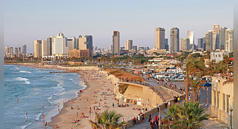 Градът в Израел, където живеят половината милионери в страната