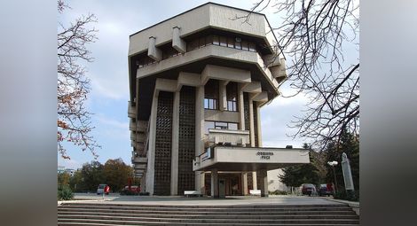 Архитект Мечкунов осъди Община Русе за още 1080 лева