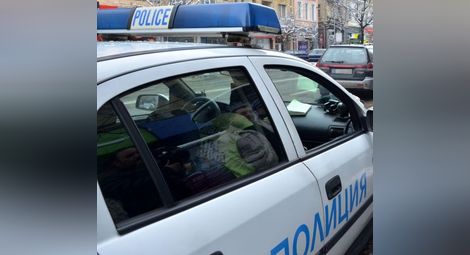 Удар на полицията във Варна! Разбиха данъчна схема за източване на стотици хиляди