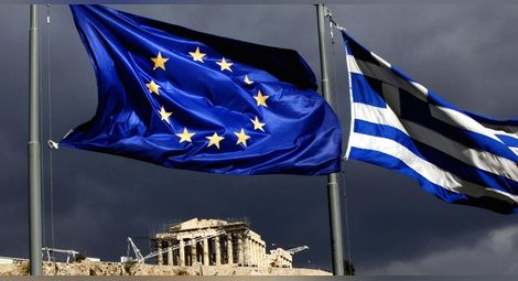 Възможните сценарии след референдума в Гърция