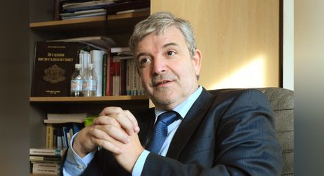 Член на ВСС поиска оставката на Христо Иванов