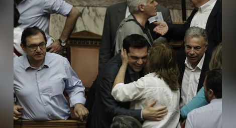 Гръцкият парламент одобри предложенията към кредиторите